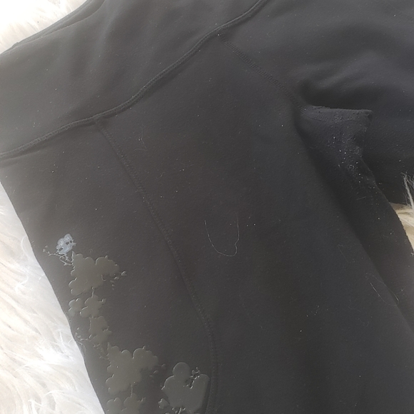 Lululemon 3/4 black legging - Picture 4 of 6